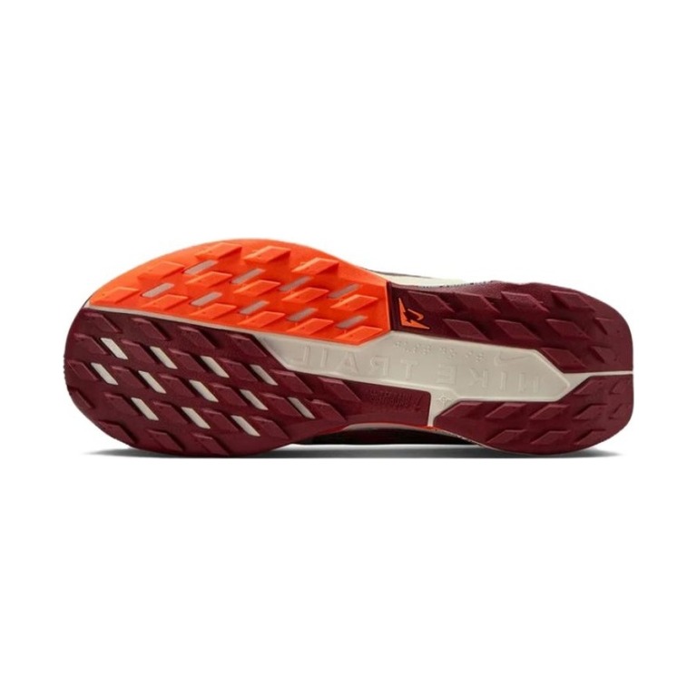 Nike Pegasus Trail 5 'College Grey / Cave Stone / Metallic Silver / Black' Женские