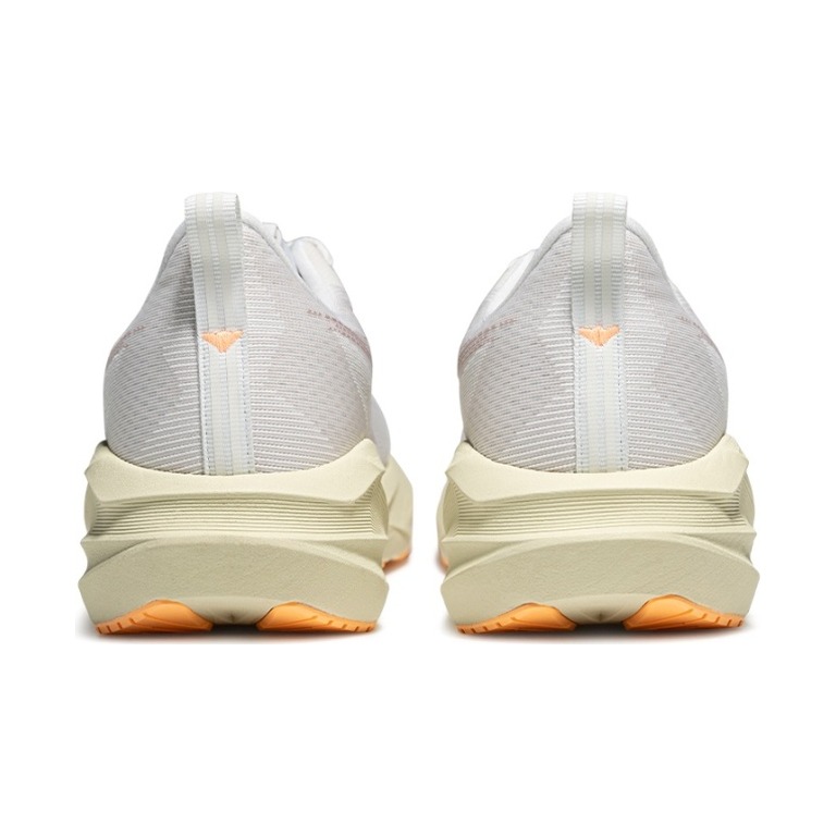 ASICS Novablast 5 'White/Fawn' Мужские