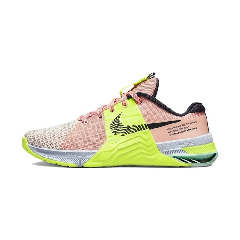 Nike Metcon 8 'Volt' Женские