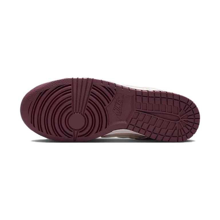 Nike Dunk Low 'University Red' Женские