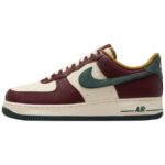 Coconut Milk / Dark Team Red / Bronzine / Vintage Green