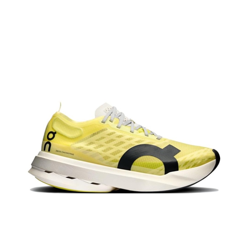 On Cloudboom Strike 'Limelight Wolf' Женские