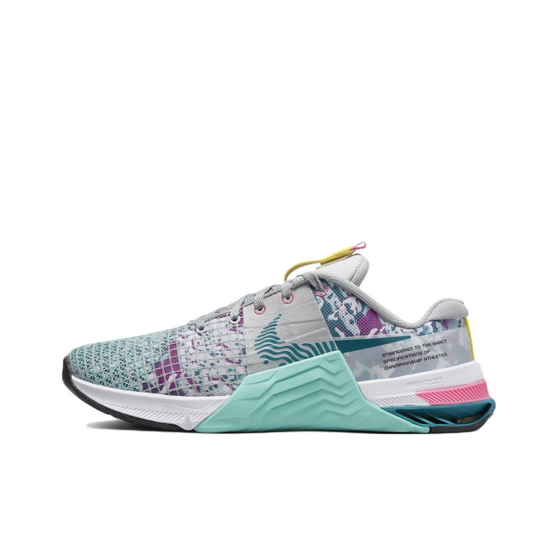 Nike Metcon 8 'Black Medium Ash Smoke Grey' Женские