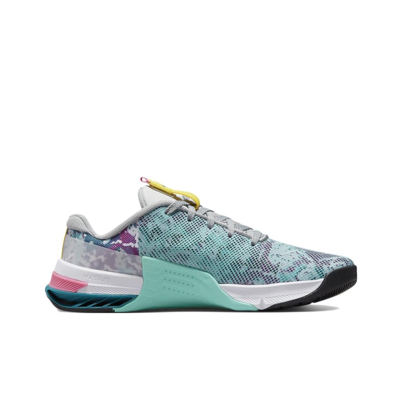 Nike Metcon 8 'Black Medium Ash Smoke Grey' Женские