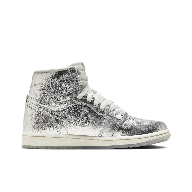 Air Jordan 1 High OG 'Team Red University Red Midnight Navy Chrome' Женские
