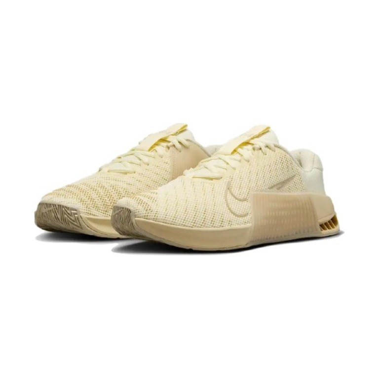 Nike Metcon 9 'Alabaster/Desert Khaki' Женские
