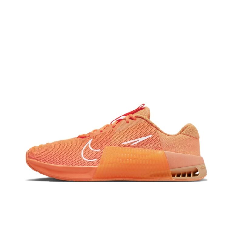 Nike Metcon 9 AMP 'Atomic Orange/Ice Peach/Peach Cream/White' Мужские