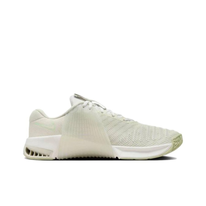 Nike Metcon 9 'Photon Dust White Smoke Grey Metallic Silver' Женские