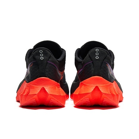 Saucony Endorphin Pro 'Black Red' Женские