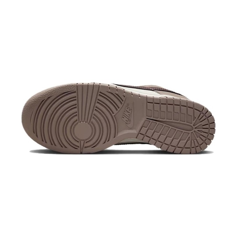 Nike Dunk Low 'Diffused Taupe' Женские