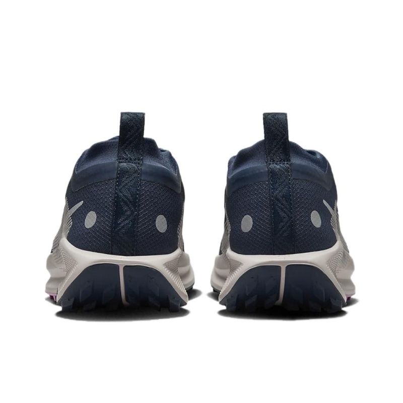 Nike Pegasus Trail 5 Gore-Tex 'Armory Navy Vintage Green Platinum Violet' Женские