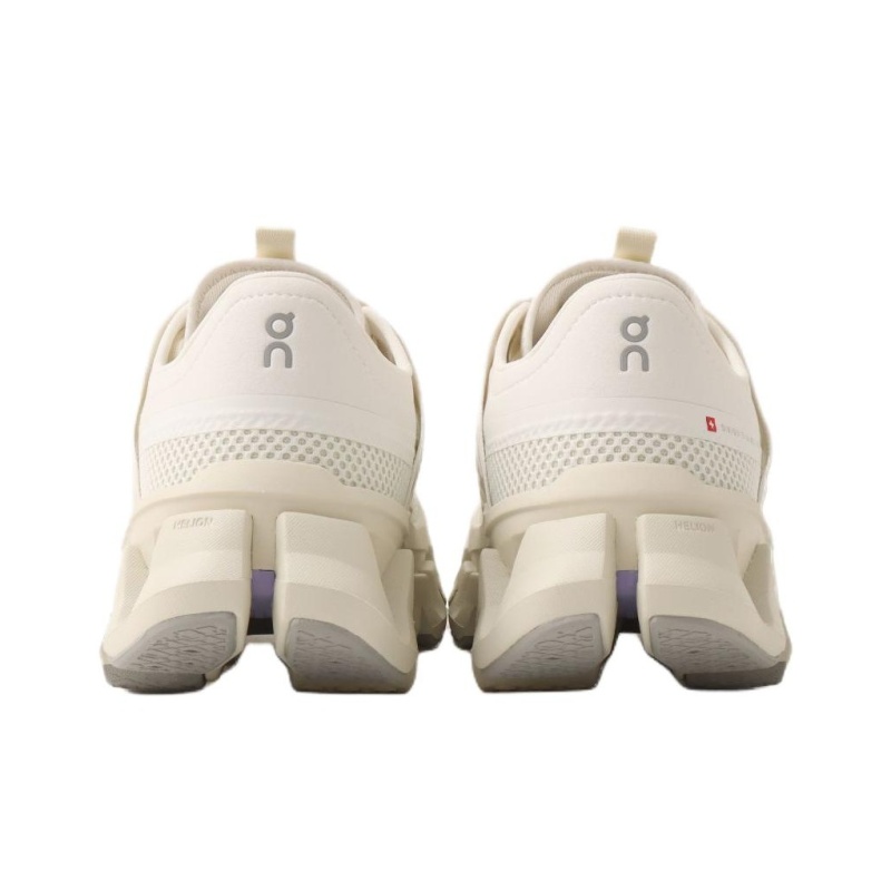 On Cloudswift Amp 'White' Женские