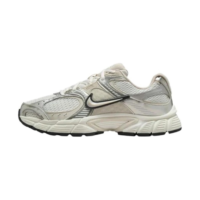 Nike V5 RNR 'Summit White Sail Black Light Orewood Brown' Женские