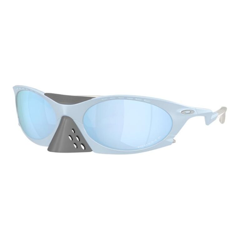 Oakley Plantaris 'Polished Sky Blue Prizm Sapphire'