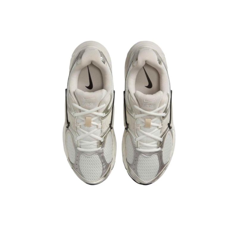 Nike V5 RNR 'Summit White Sail Black Light Orewood Brown' Женские
