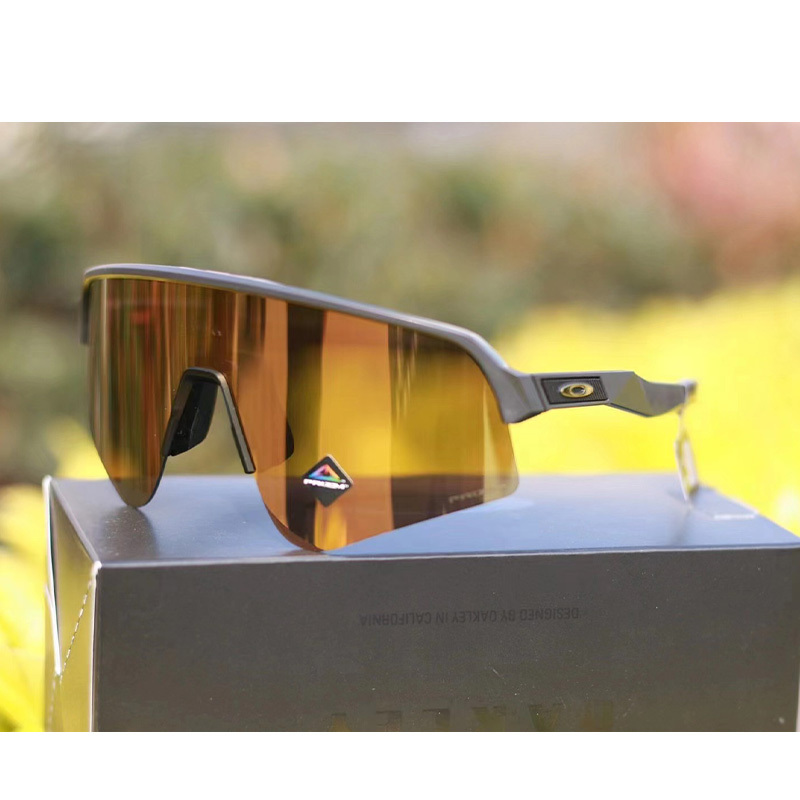 Oakley Oakley 'OO-9465-17'