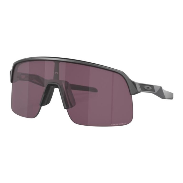 Oakley Sutro 'Matte Carbon Clear Photochromic'