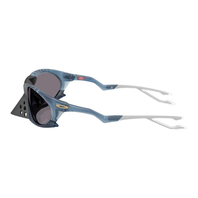 Oakley Plantaris 'Matte Clear Abyss Prizm Sapphire'
