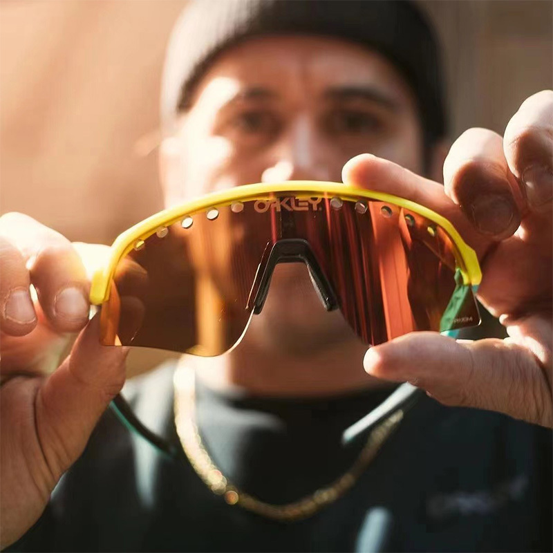 Oakley Oakley 'OO-9465-06'