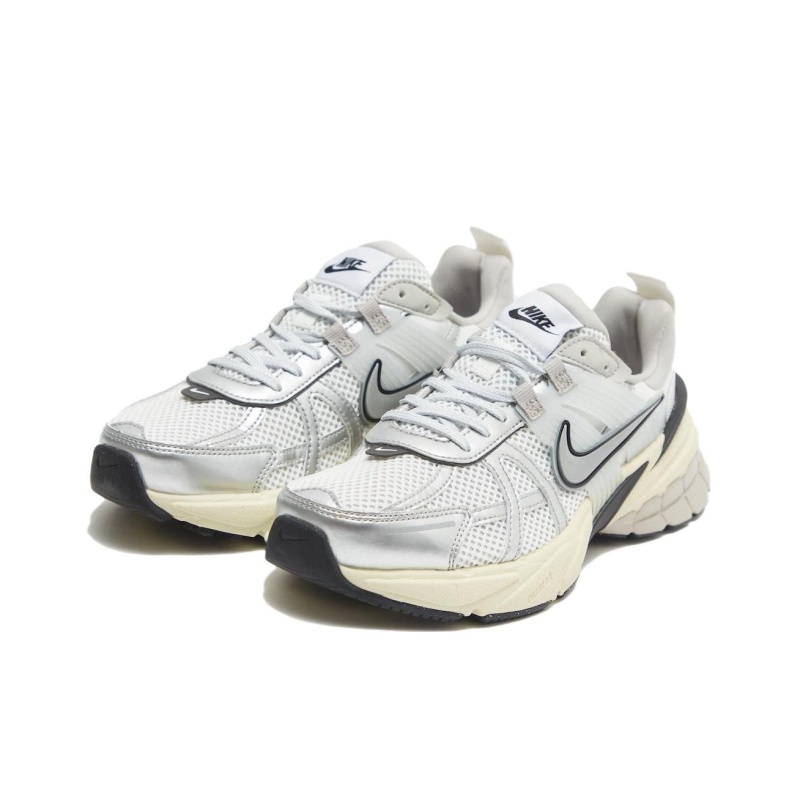 Nike V2K Run 'Summit White Metallic Silver' Женские