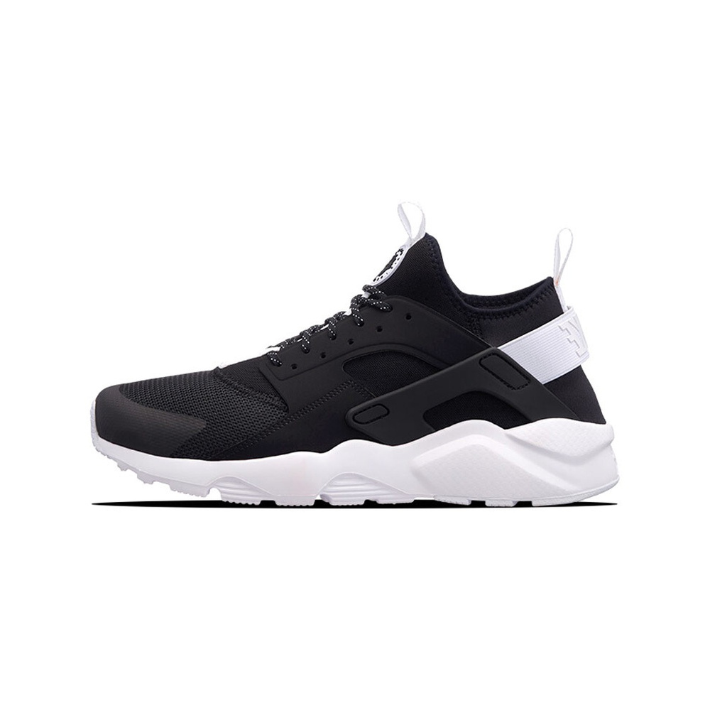 Run Ultra Black White