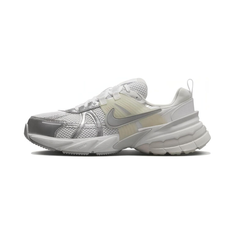 Nike V2k Run 'White / Platinum Tint / Pure Platinum / Metallic Silver' Женские