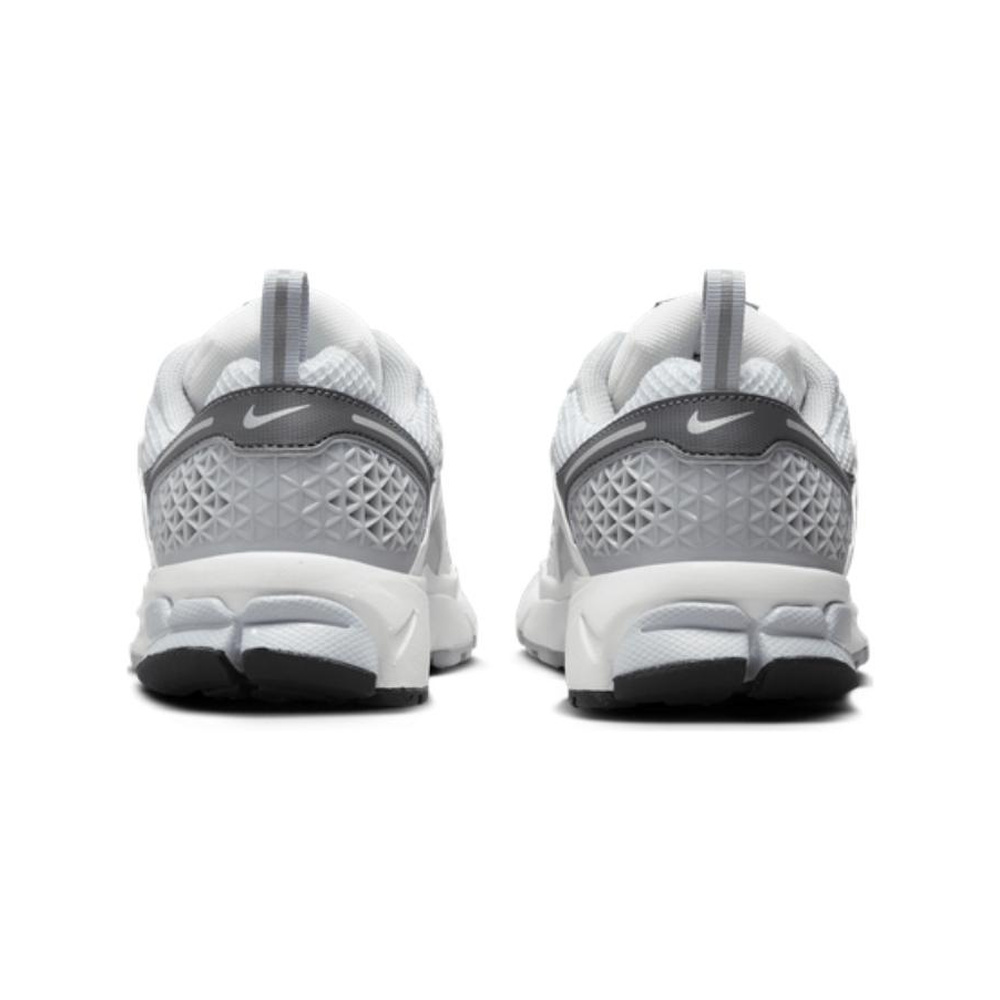 Nike Zoom Vomero 5 'Pure Platinum Metallic Silver' Детские
