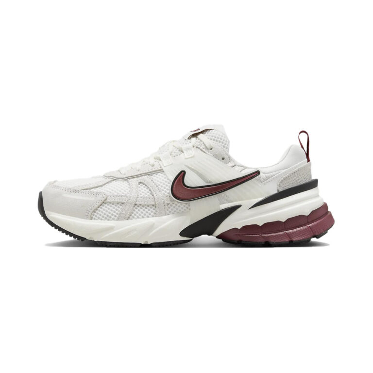Nike V2k Run 'White / Black / Team Red' Женские