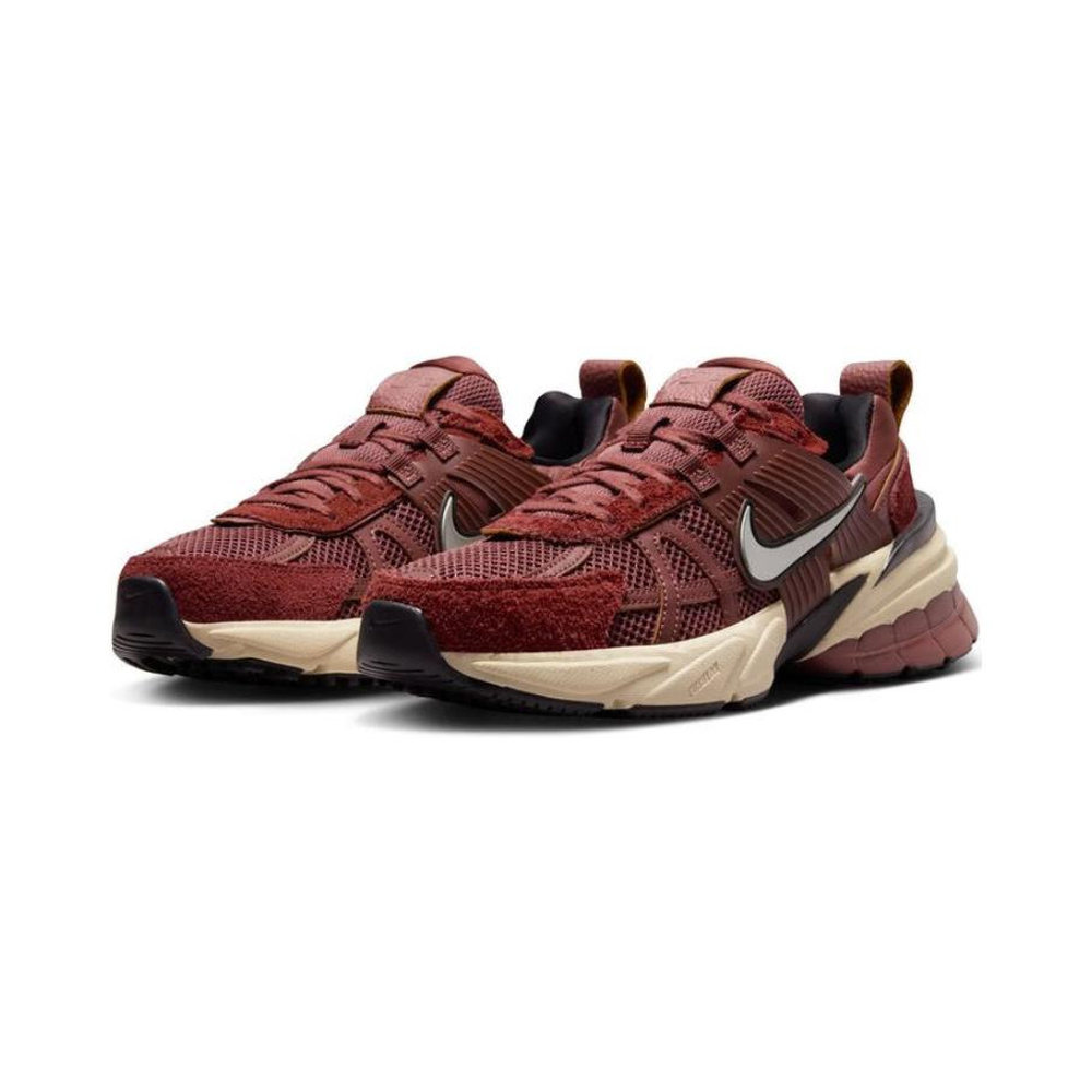 Nike V2k Run 'Red Sepia / Dark Pony / Black / Chrome' Женские
