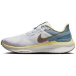 Summit White / Summit White / Soft Yellow / Mink Brown