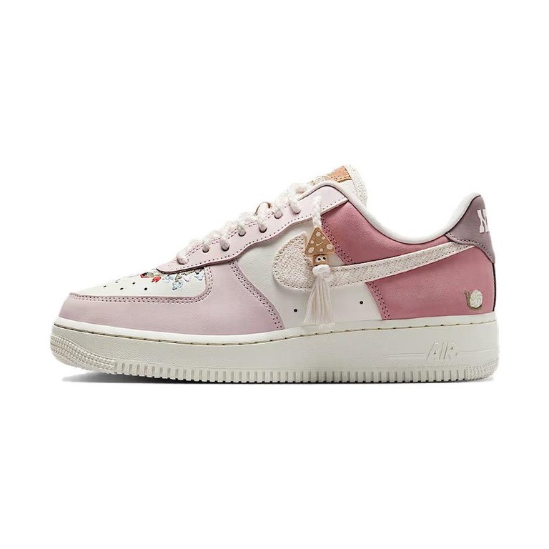 Nike Air Force 1 'White Blue Tint Pure Platinum Chrome' Женские
