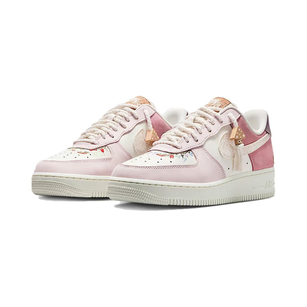 Nike Air Force 1 'White Blue Tint Pure Platinum Chrome' Женские