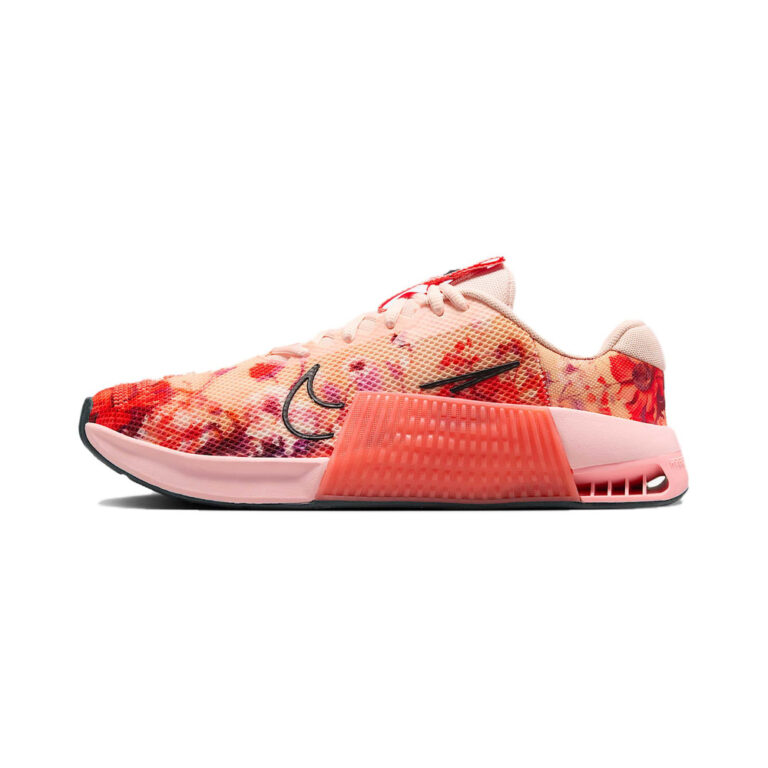 Nike Metcon 9 'Mystic Hibiscus / Black / Coconut Milk' Женские