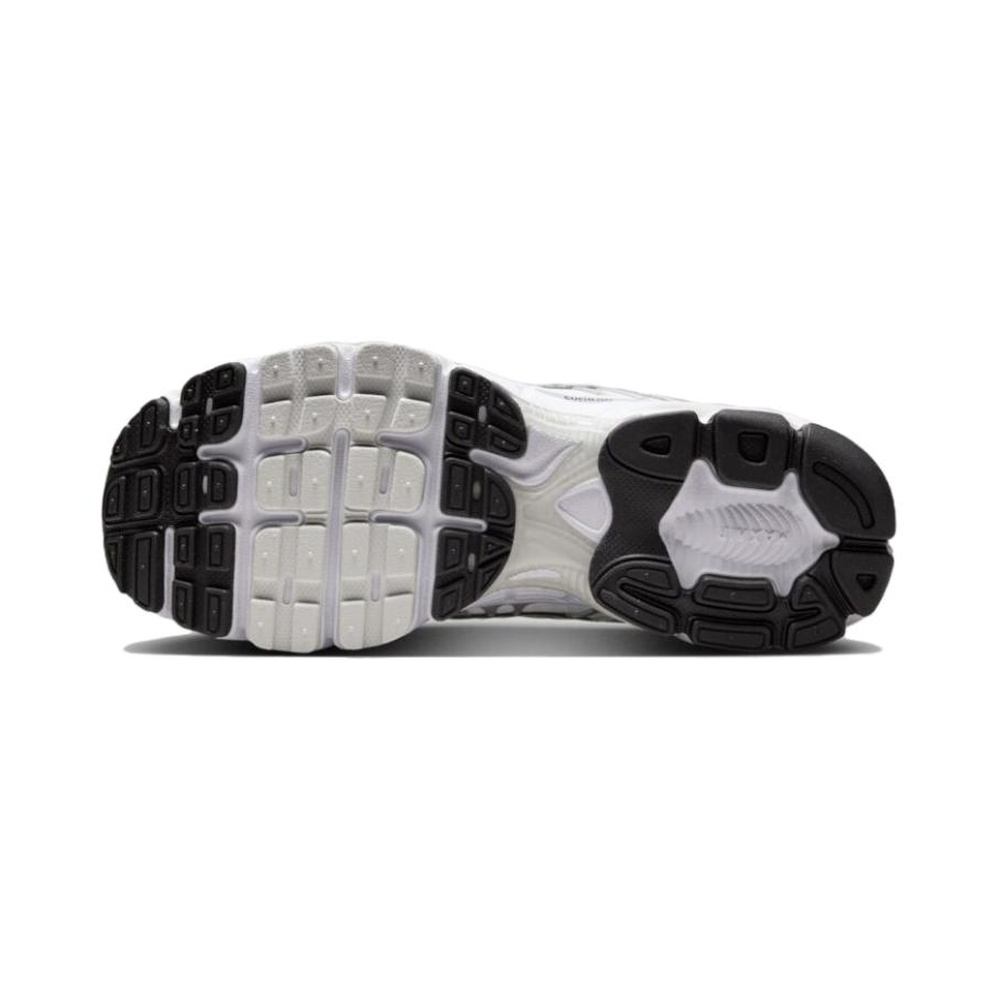 Nike Air Max Moto 2K 'White / Metallic Silver / Black / Photon Dust' Женские