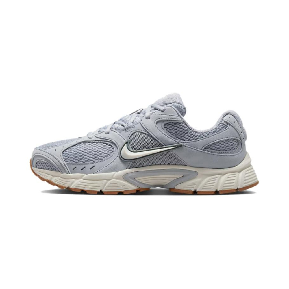 Wolf Grey / Gum Medium Brown / Phantom