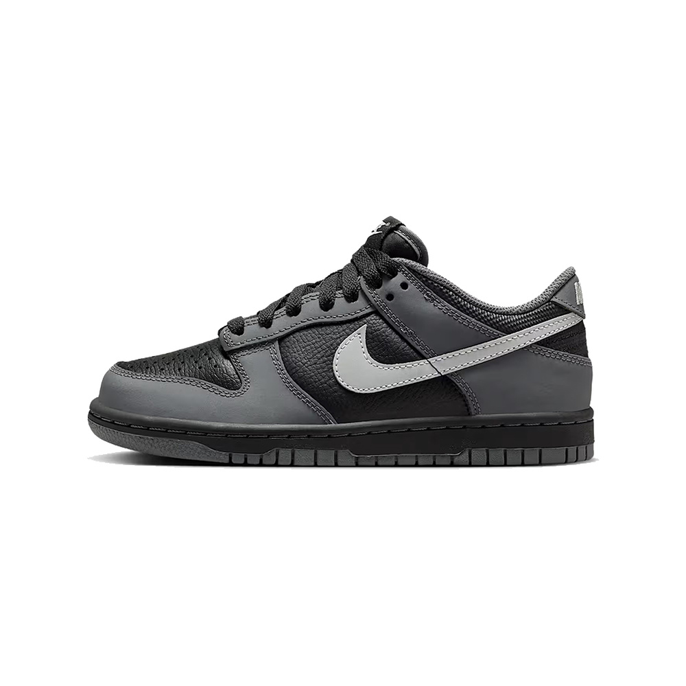 Black / Sail