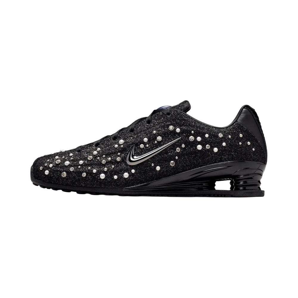 Black / White / Metallic Silver