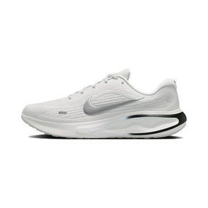 Summit White / Black / White / Metallic Silver