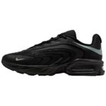 Dark Smoke Grey / Black / Sail