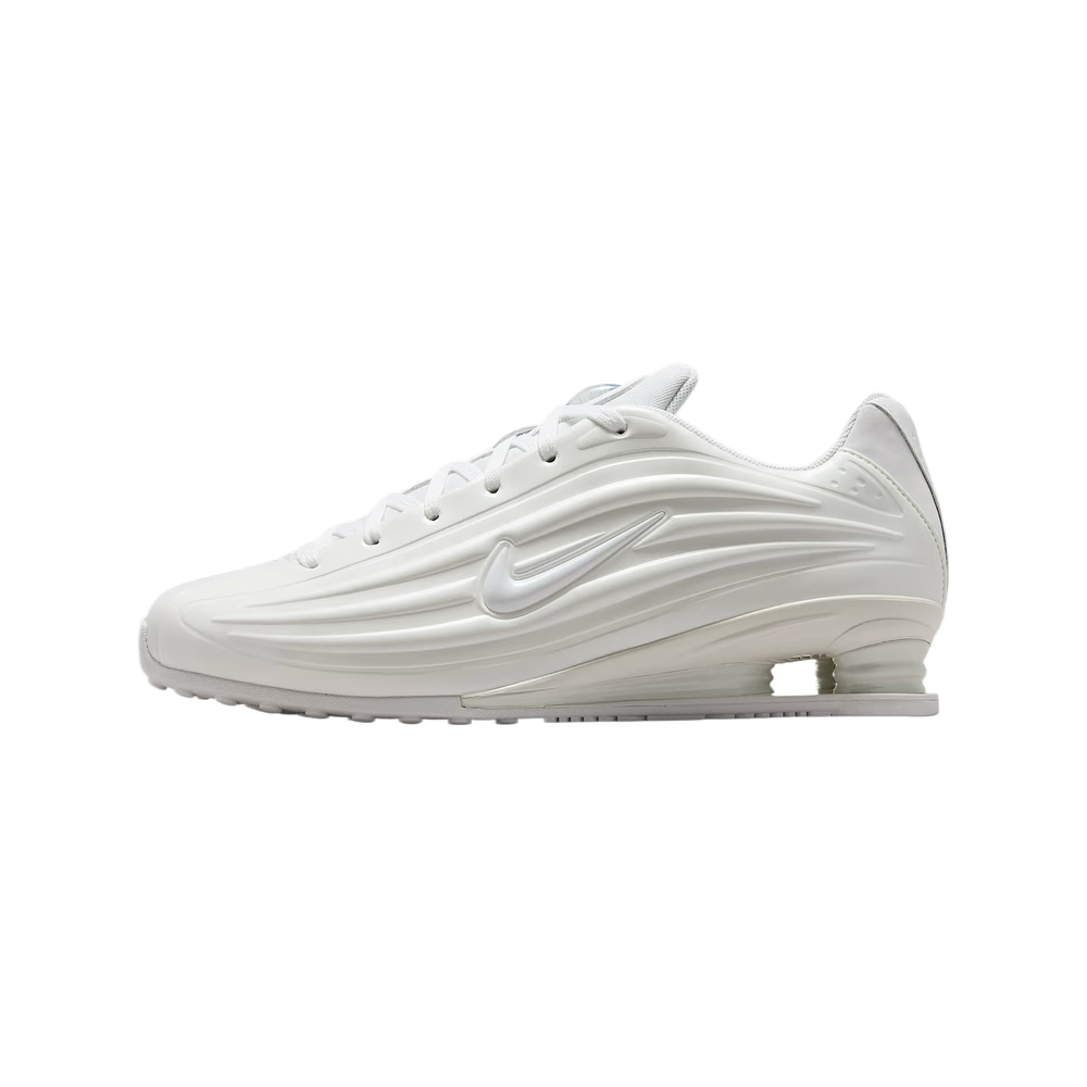 White / Obsidian