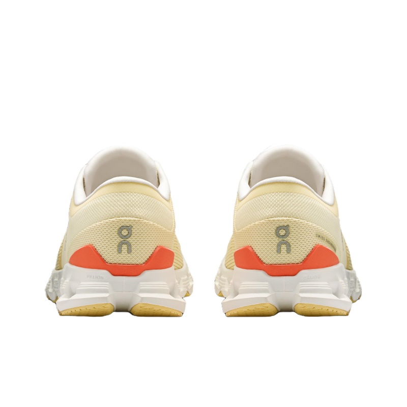 On Cloud X 4 'Castor Flame' Женские