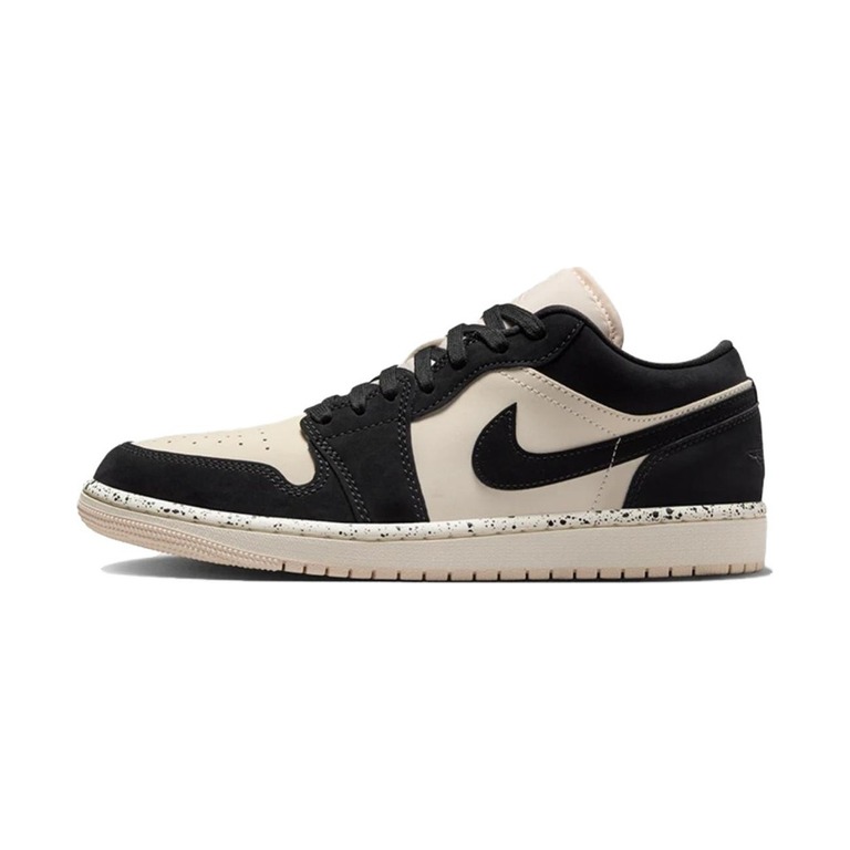 Air Jordan 1 'White / Pure Platinum / Black' Женские