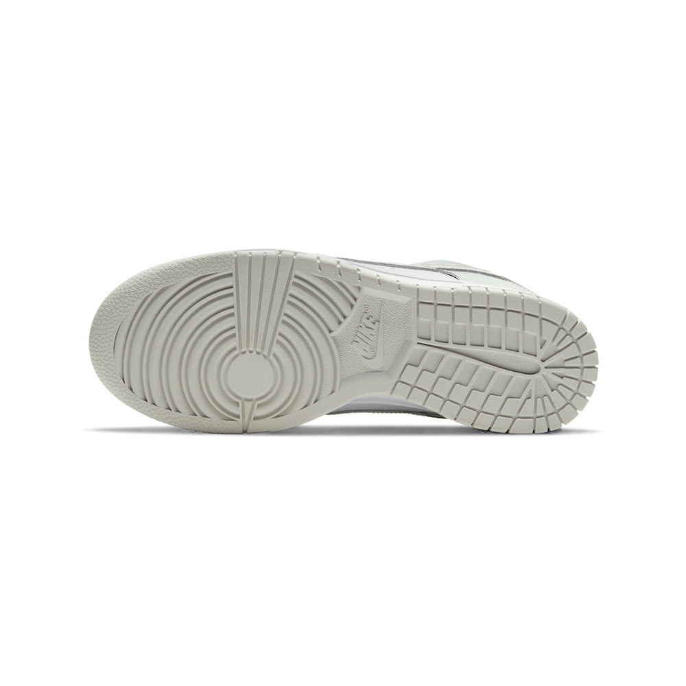 Nike Dunk 'White / Photon Dust' Женские