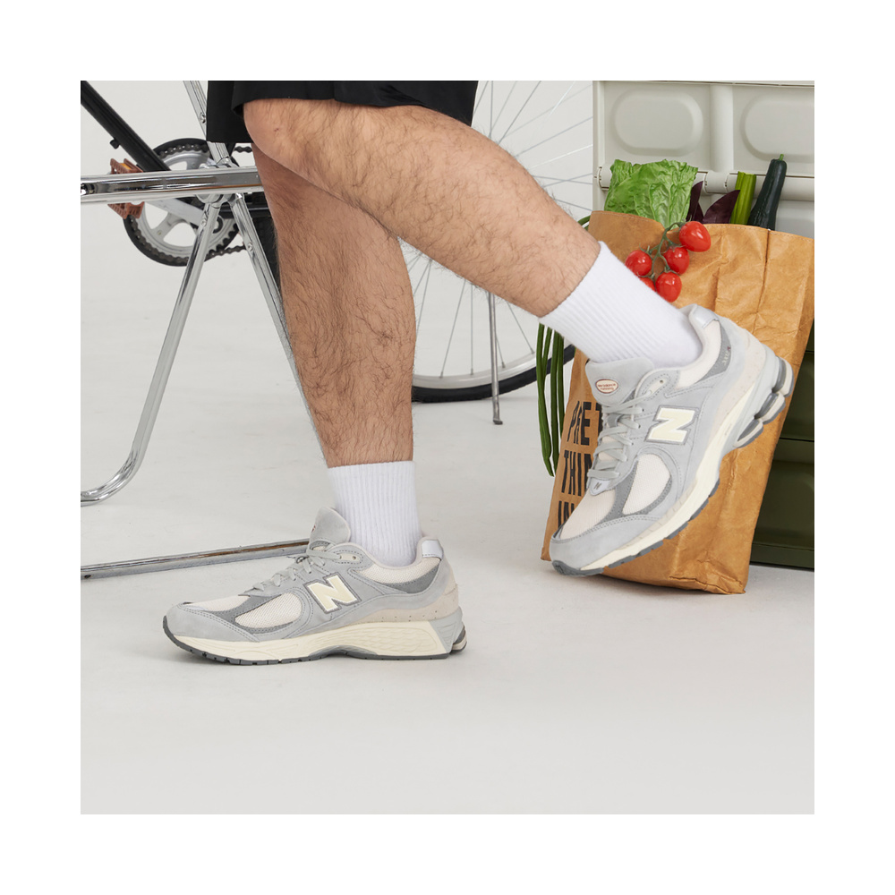 New Balance 2002R 'Lunar Year Concrete' Мужские