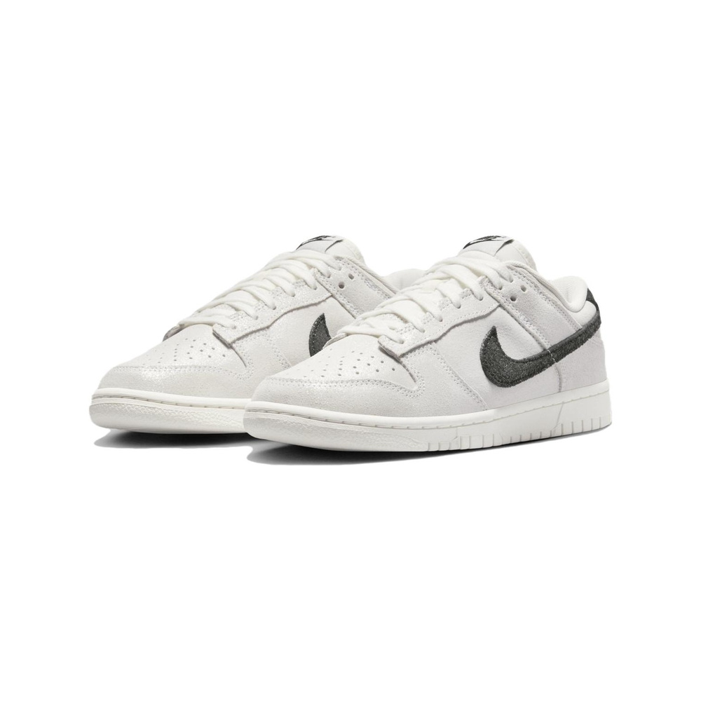 Nike Dunk 'White / Black / Team Red' Женские