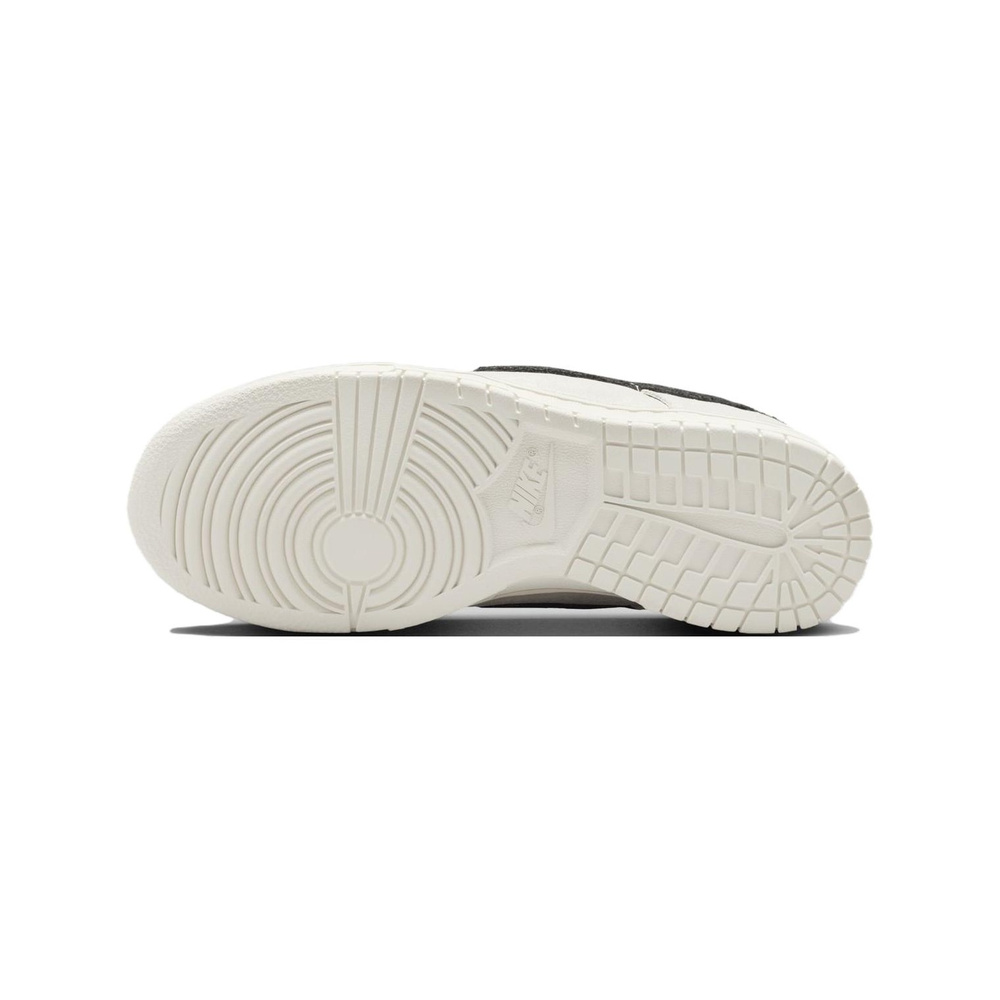 Nike Dunk 'White / Black / Team Red' Женские