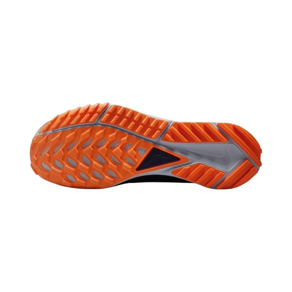 Nike Pegasus Trail 4 'Sail / Hyper Crimson / Black / Metallic Platinum' Мужские