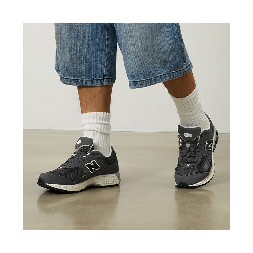 New Balance 2002R 'Dark Grey' Мужские