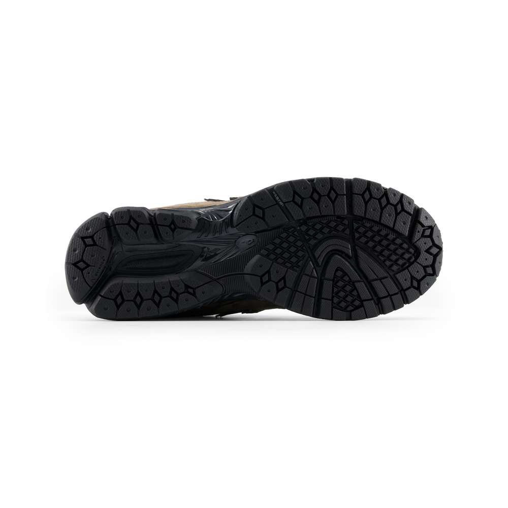 New Balance 2002R 'Dark Mushroom Black' Мужские