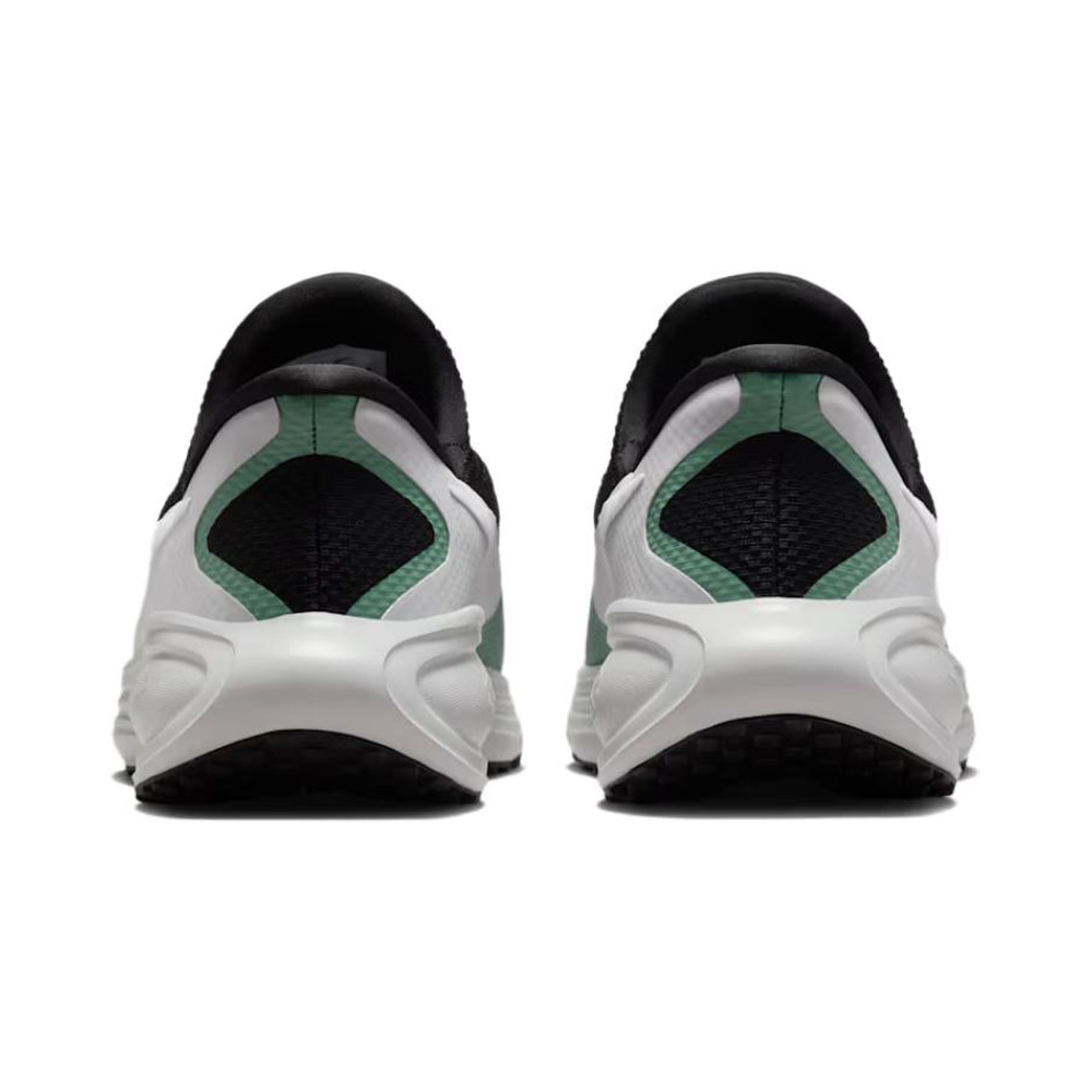 Nike Revolution 8 'Black / Team Dark Green / Fire Red' Мужские